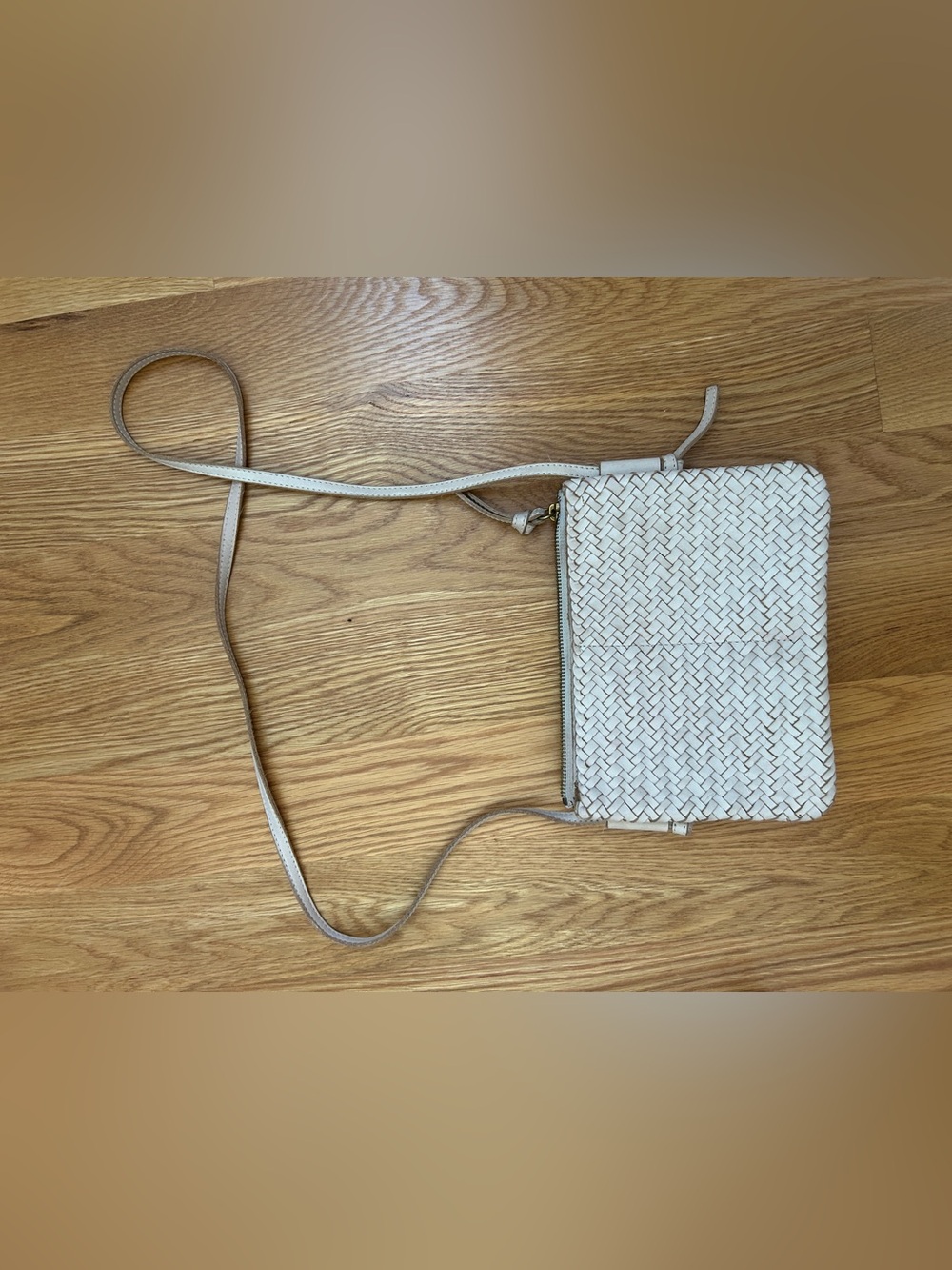 Madewell Woven Crossbody Bag in off white - Picture 2 of 5